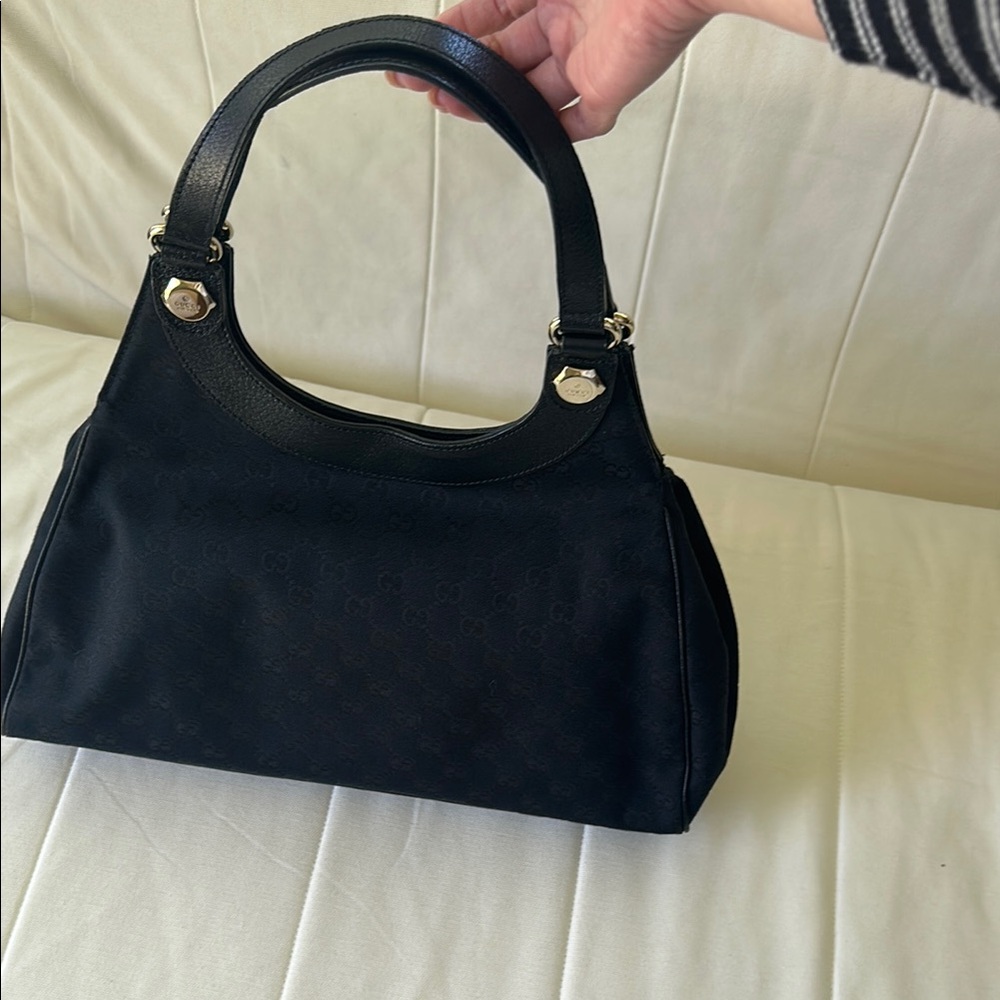 ✨Gucci Authentic Hobo Bag✨ - Picture 7 of 17